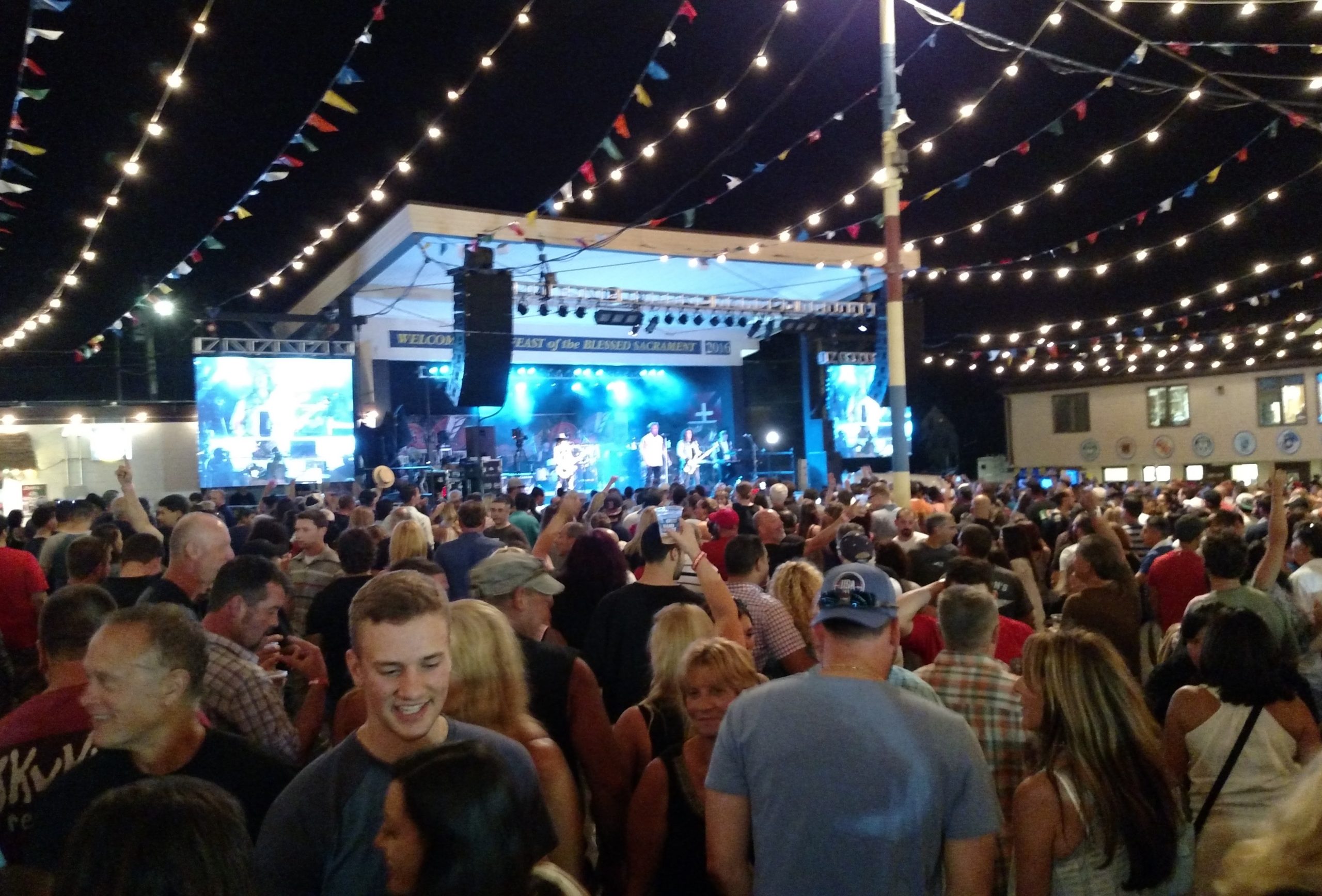 Church Christmas New Bedford 2022 New Bedford Half Marathon, Folk Fest, Feast And Other Events Prepping For  Return - The New Bedford Light