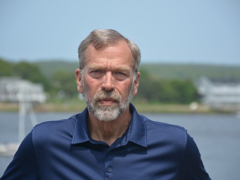 Local officials, Gov. Baker pushing New Bedford scalloper for fishery council post