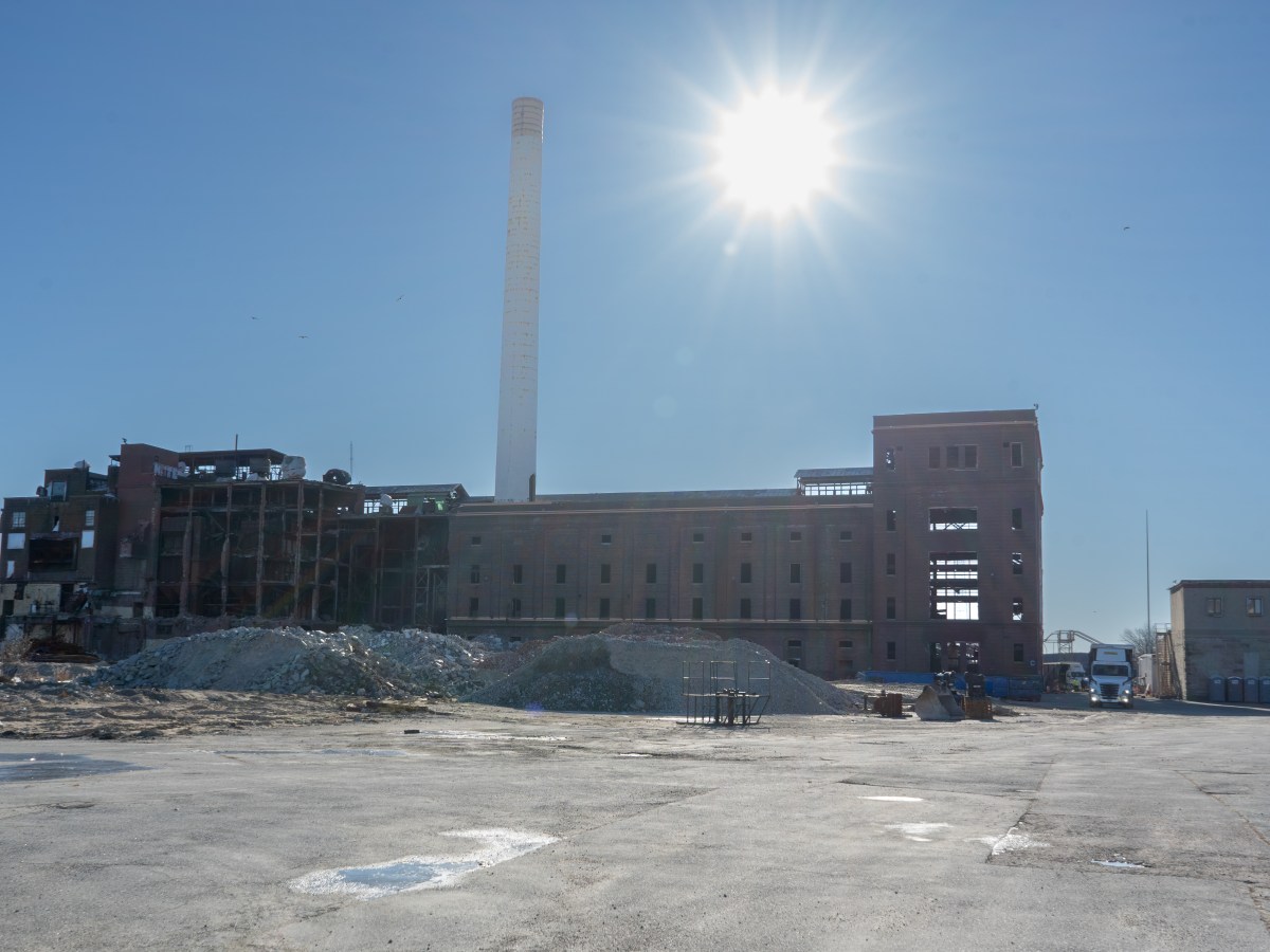 New Bedford’s waterfront smokestack survives … for another week or so